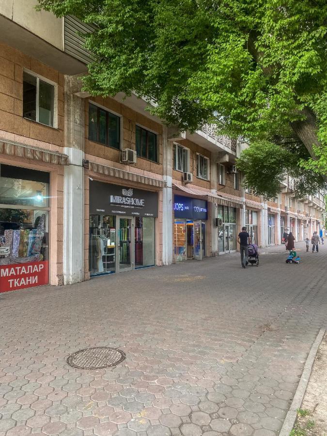 Apartament Золотой Квадрат 60 Кв2 Ałma Ata Zewnętrze zdjęcie